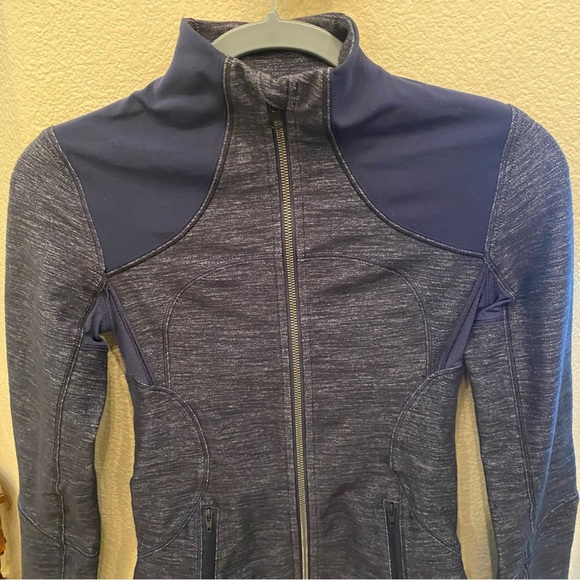LULULEMON Women Navy Gray Define Zipped Athletic Jacket Size 2 - Picture 2 of 7